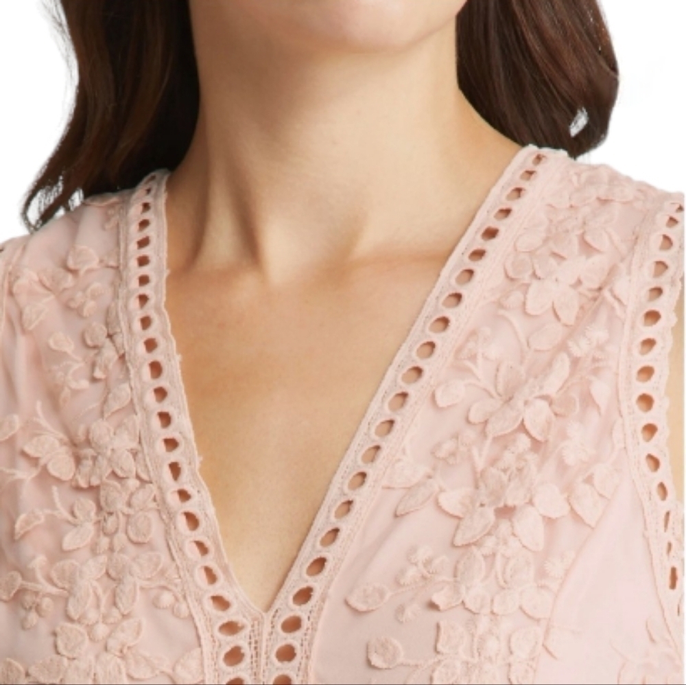 Lulus Garden Dreams Lace Tiered Maxi Dress, Size , Blush, EUC - Picture 5 of 17